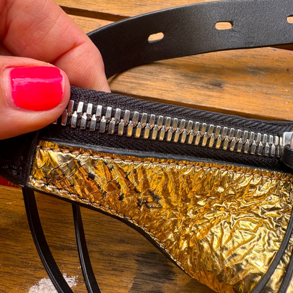 Rag & Bone Elliot gold fanny pack - Picture 5 of 5